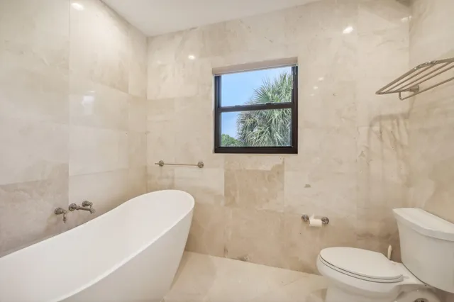 $1,295,000 | 2785 Polo Island Drive, Unit J301, Wellington, FL 33414