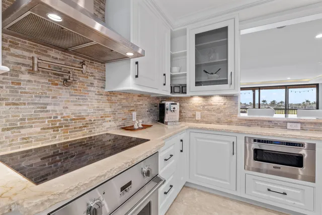 $1,295,000 | 2785 Polo Island Drive, Unit J301, Wellington, FL 33414