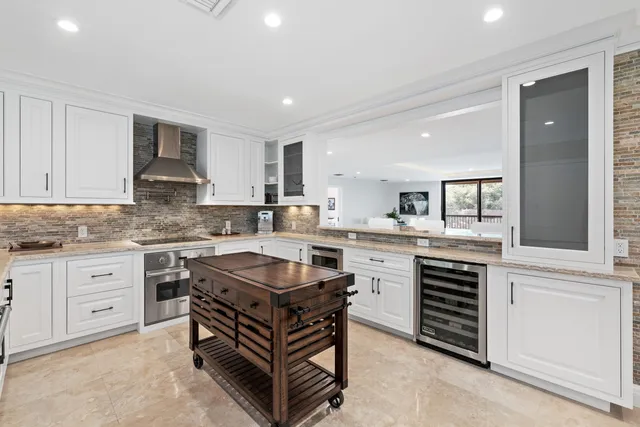 $1,295,000 | 2785 Polo Island Drive, Unit J301, Wellington, FL 33414