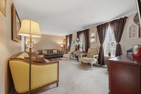 $499,000 | 118 Mt Washington Street, Unit D, Lowell, MA 01854