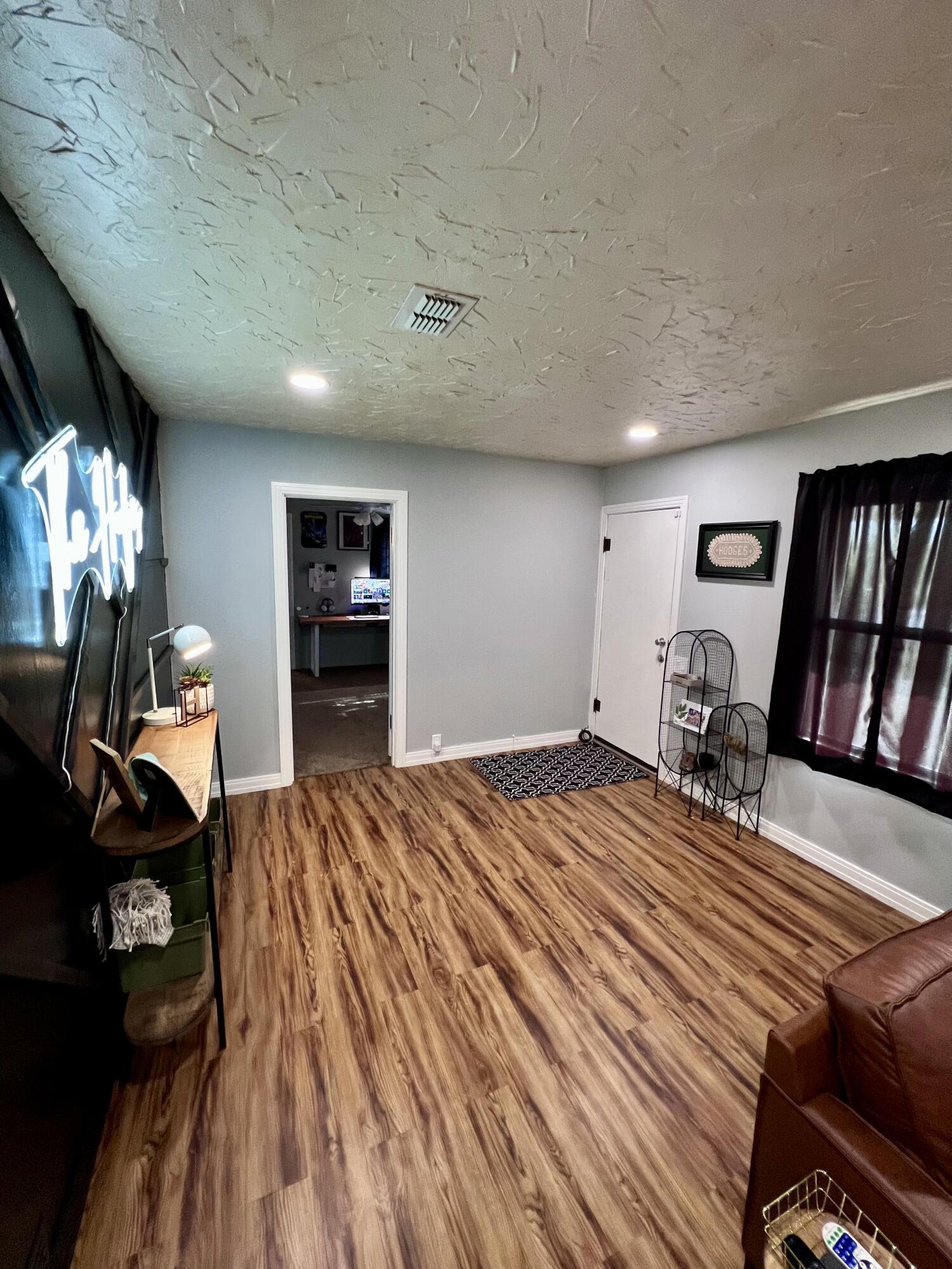 502 Main Street Anton, TX 79313 - Photo 2 of 16 IMG_4191