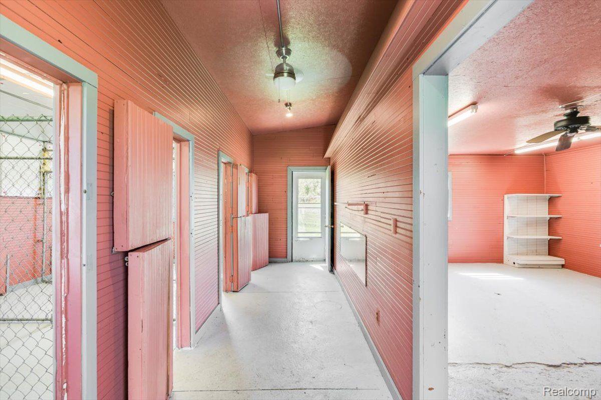10249 Lindsey Road Casco, MI 48064 - Photo 10 of 35 Gallery Image 10