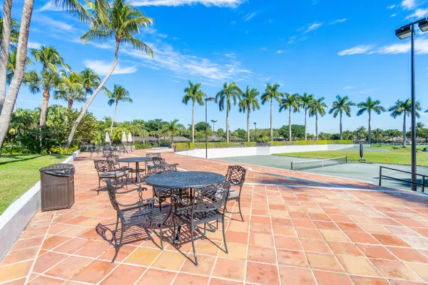 $1,500 | 11863 Wimbledon Circle, Unit 407, Wellington, FL 33414