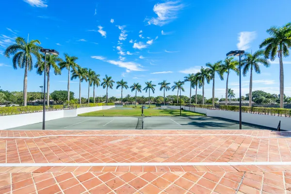 $1,500 | 11863 Wimbledon Circle, Unit 407, Wellington, FL 33414