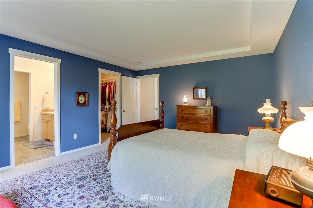 17555 Southeast 186th Way Renton, WA 98058 - Photo 18 of 30