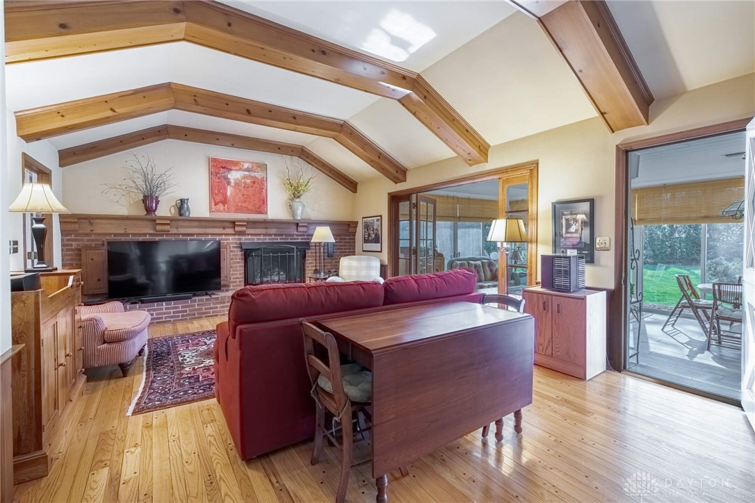 3432 Westbury Road Kettering, OH 45429 - Photo 21 of 74 Family room