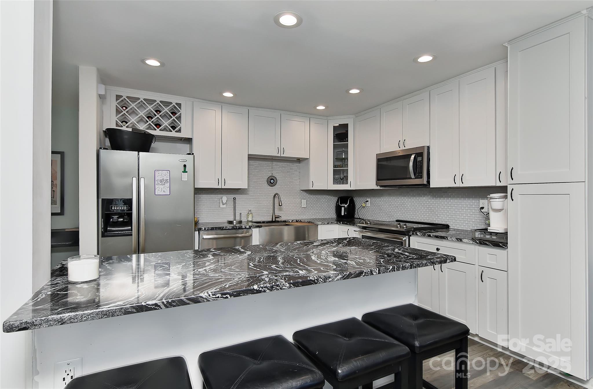 51 Old Post Road Lake Wylie, SC 29710 - Photo 7 of 47 Gallery Image 7