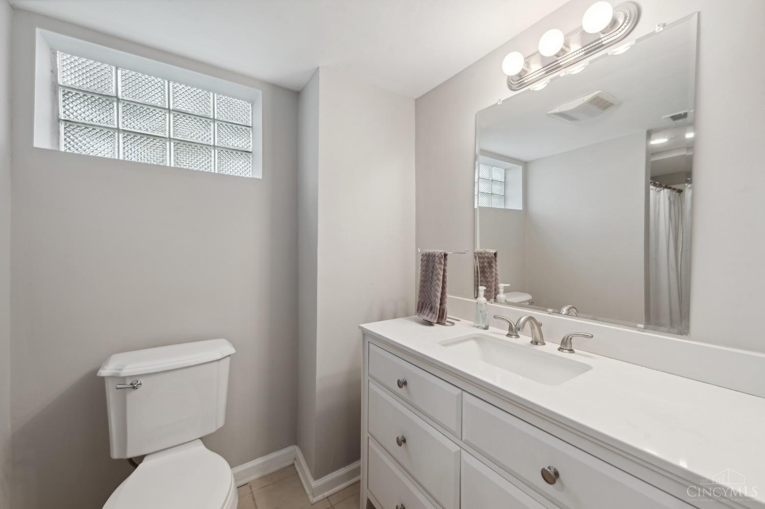 2273 Rosedale Avenue Golf Manor, OH 45237 - Photo 12 of 19