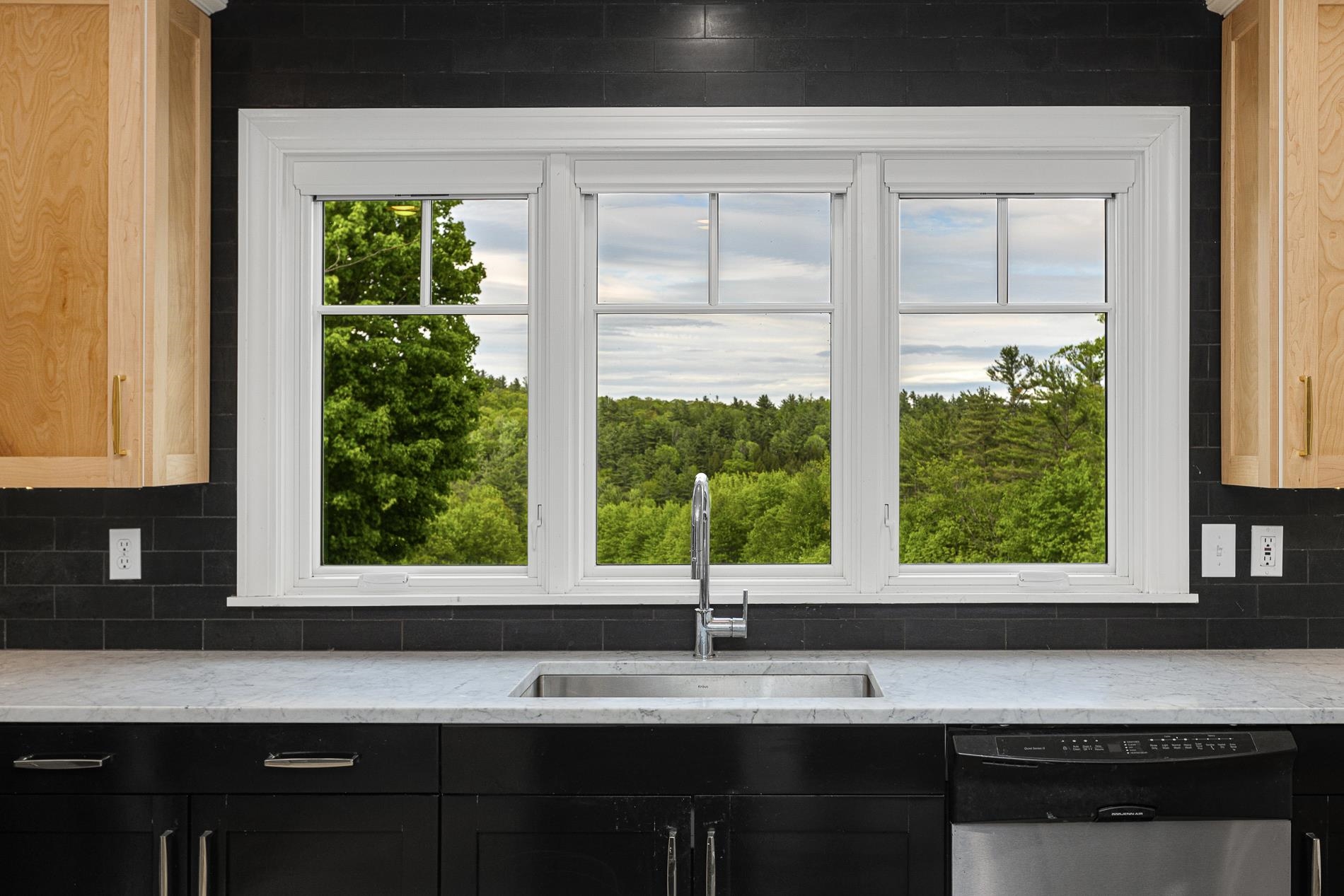 354 Dogford Road Hanover, NH 03750 - Photo 11 of 40 Gallery Image 11