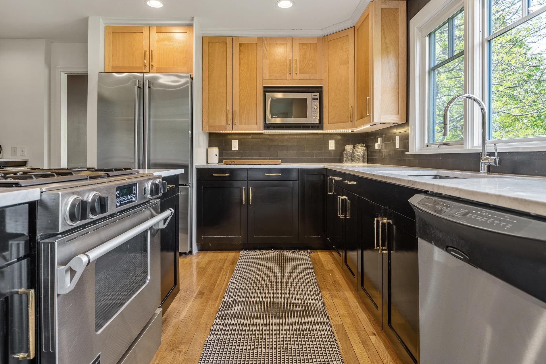 354 Dogford Road Hanover, NH 03750 - Photo 9 of 40 Gallery Image 9