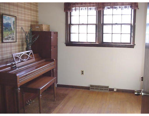 128 Allen Road Billerica, MA 01821 - Photo 14 of 16 a view of workspace with a window