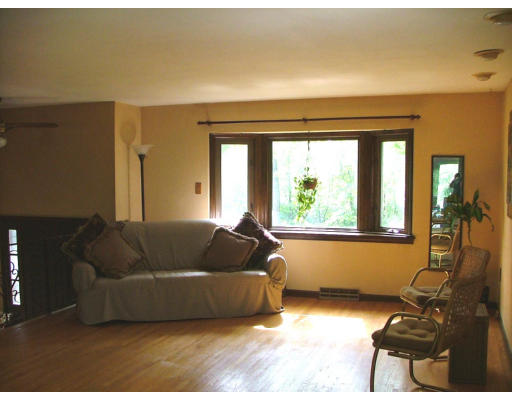 128 Allen Road Billerica, MA 01821 - Photo 5 of 16 a living room with furniture and a large window