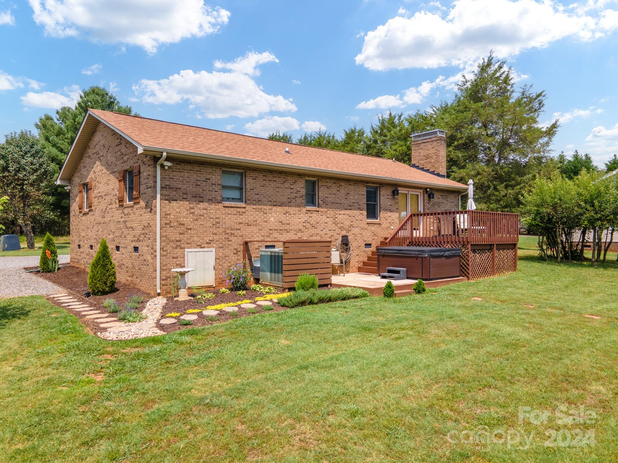418 Pressly Farm Road Stony Point, NC 28678 - Photo 2 of 44 Gallery Image 2