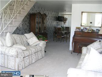 2034 Heather Road Folcroft, PA 19032 - Photo 2 of 12