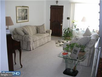2034 Heather Road Folcroft, PA 19032 - Photo 8 of 12