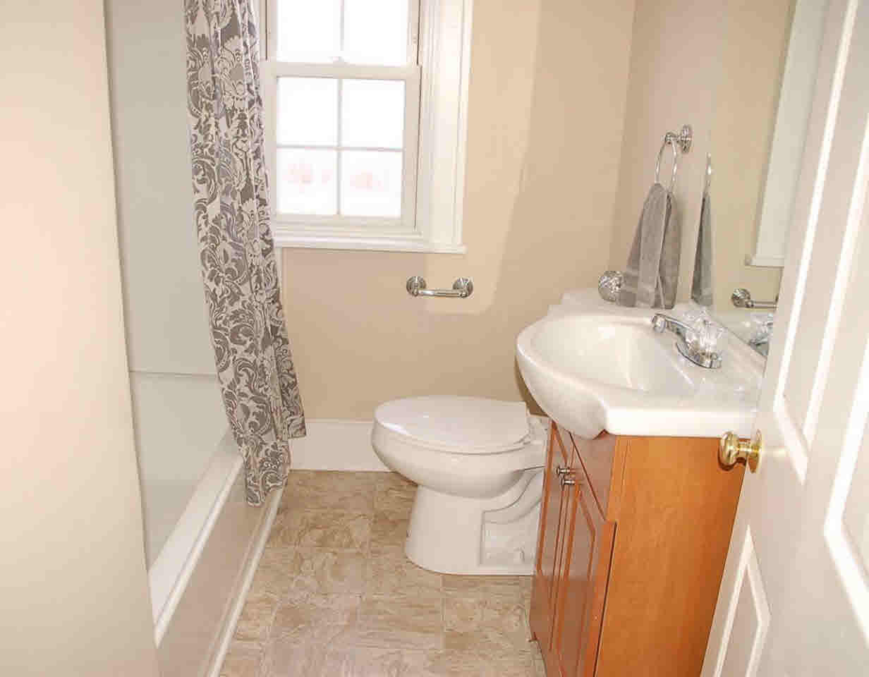2494 Baldwin Road Grand Blanc, MI 48439 - Photo 23 of 27 21270795-22.JPG