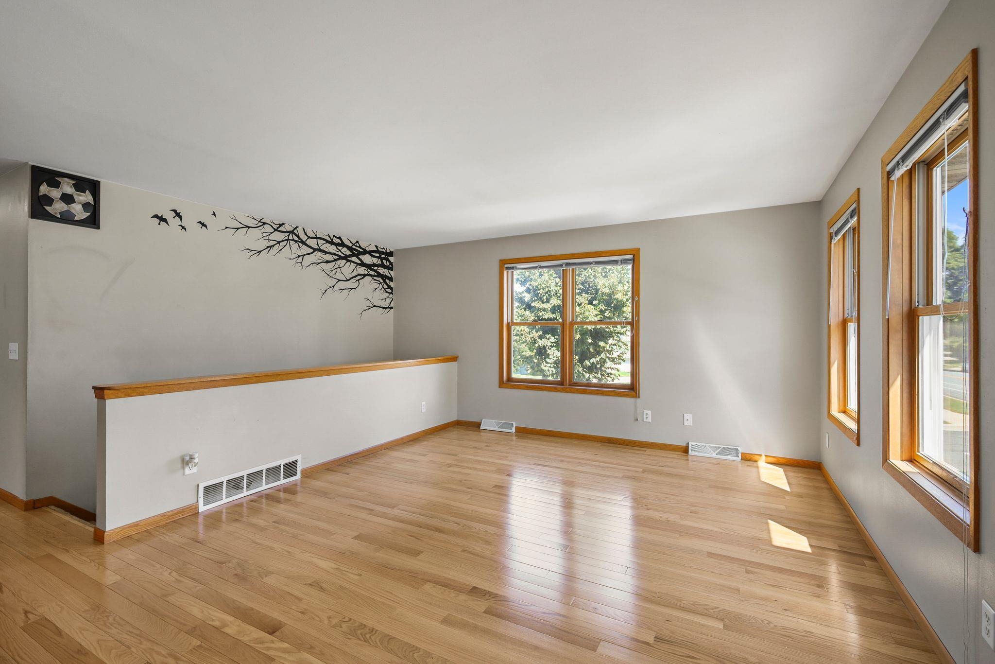1502 Waldorf Boulevard Madison, WI 53719 - Photo 9 of 39 Gallery Image 9