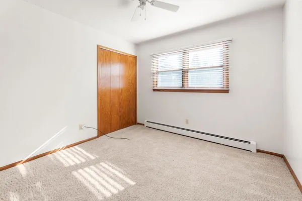 $398,500 | 2807 Edgewood Drive North, Fargo, ND 58102