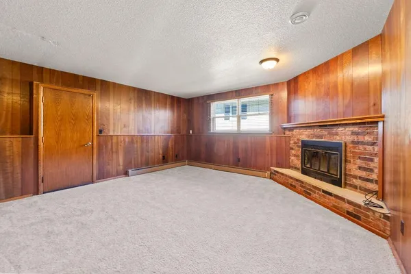 $394,500 | 2807 Edgewood Drive North, Fargo, ND 58102