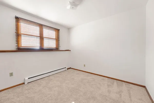 $398,500 | 2807 Edgewood Drive North, Fargo, ND 58102