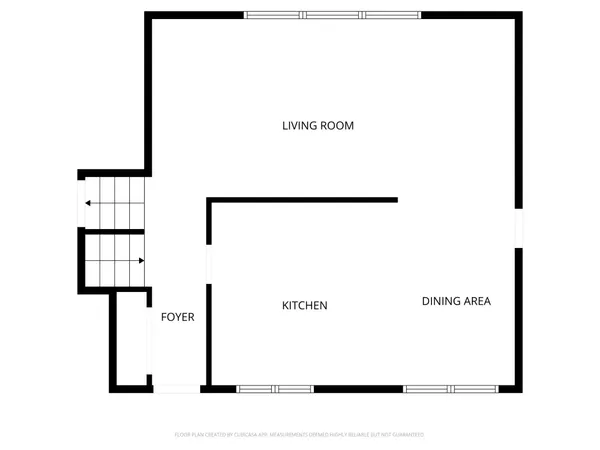 $389,900 | 2807 Edgewood Drive North, Fargo, ND 58102