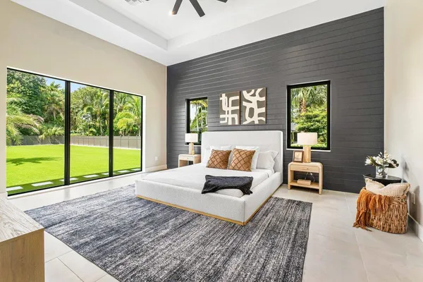 $9,000 | 221 Milestone Way, West Palm Beach, FL 33415