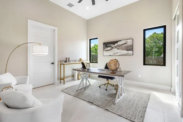 $9,000 | 221 Milestone Way, West Palm Beach, FL 33415