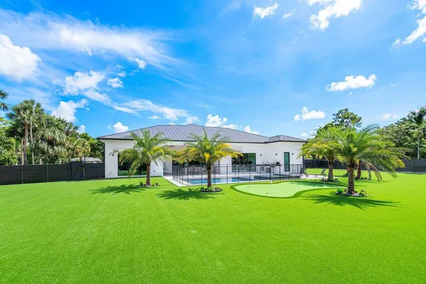 $9,000 | 221 Milestone Way, West Palm Beach, FL 33415