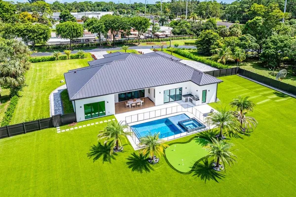 $9,000 | 221 Milestone Way, West Palm Beach, FL 33415