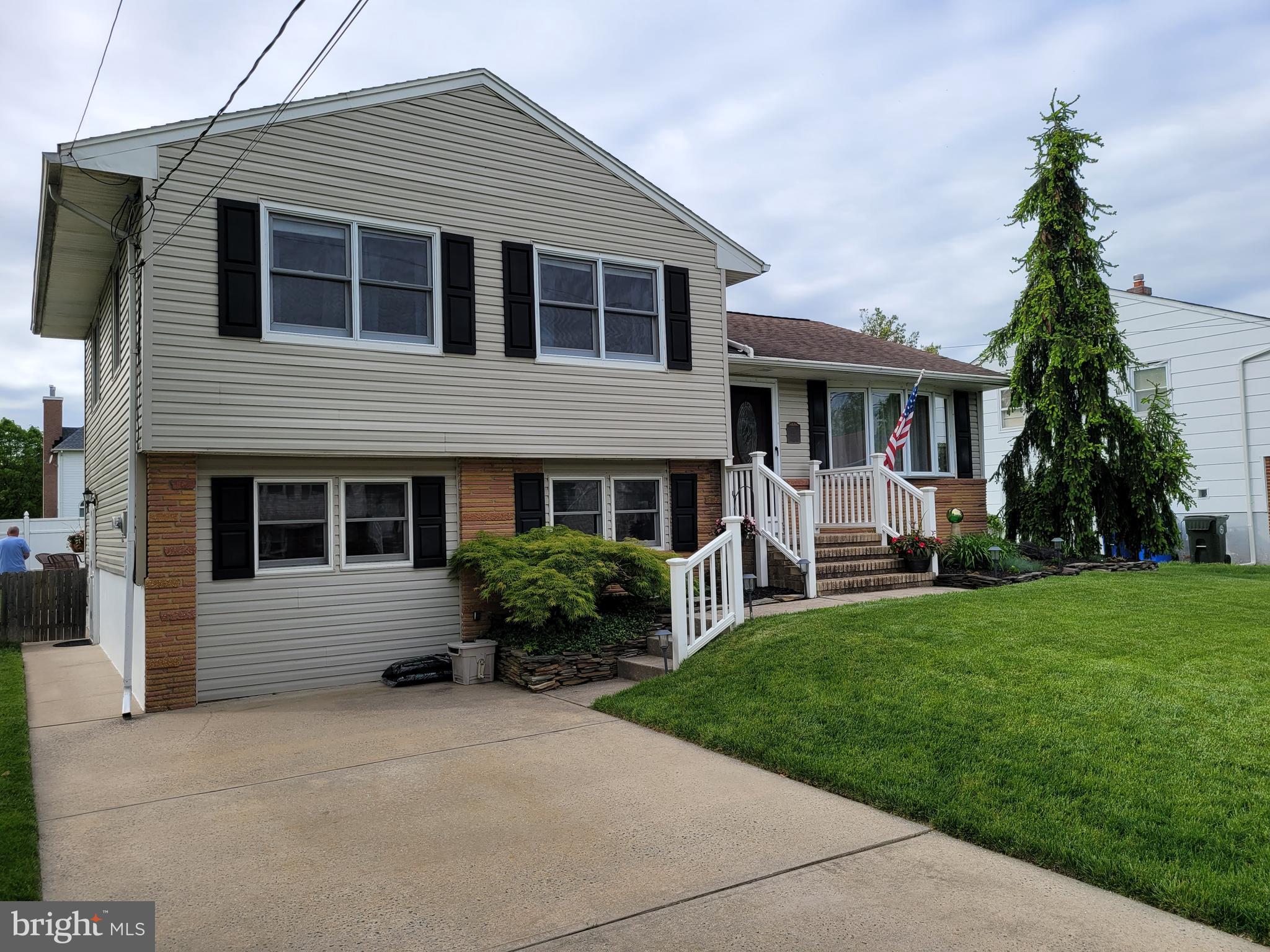 7 Lexington Road Bordentown, NJ 08505 - Photo 2 of 17 Gallery Image 2