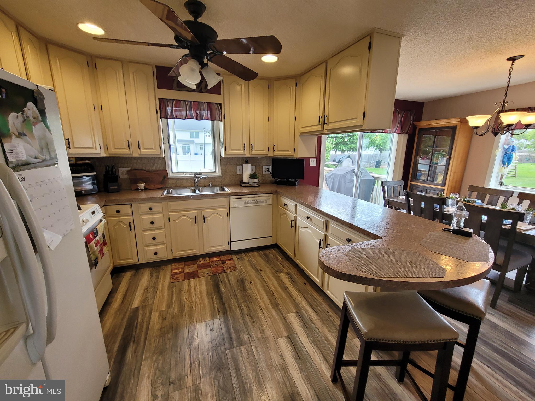 7 Lexington Road Bordentown, NJ 08505 - Photo 9 of 17 Gallery Image 9