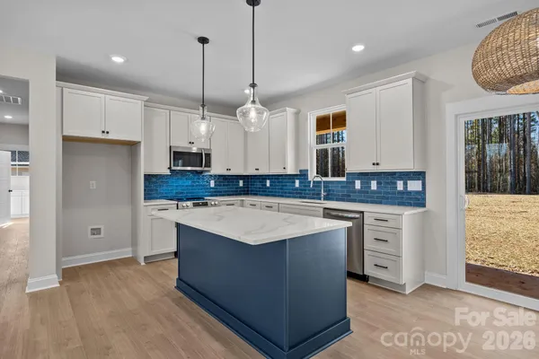 $460,000 | 2319 Lee Lawing Road, Lincolnton, NC 28092