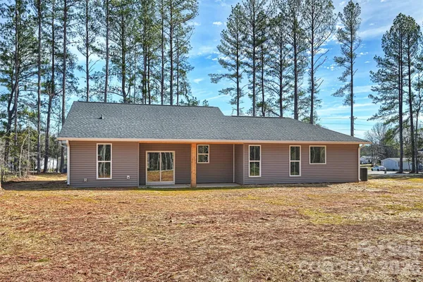 $460,000 | 2319 Lee Lawing Road, Lincolnton, NC 28092