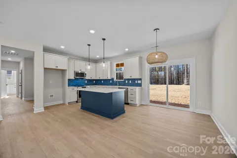 $439,000 | 2319 Lee Lawing Road, Lincolnton, NC 28092