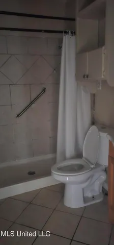 $89,900 | 220 Calhoun Avenue, Yazoo City, MS 39194