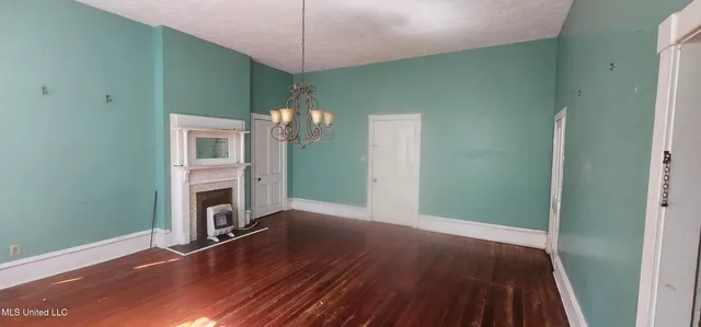 $89,900 | 220 Calhoun Avenue, Yazoo City, MS 39194