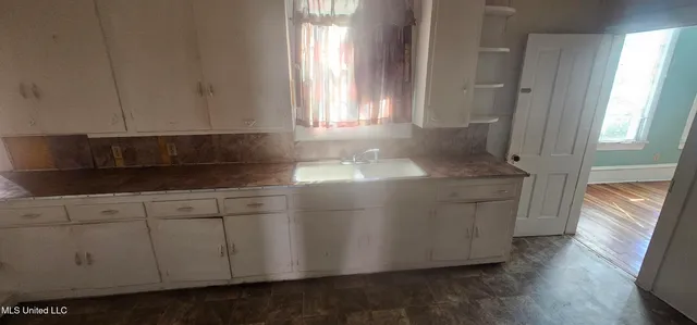 $89,900 | 220 Calhoun Avenue, Yazoo City, MS 39194