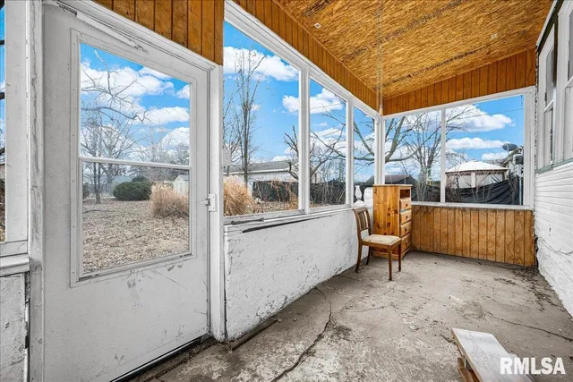 $94,000 | 1722 North Logan Street, Chillicothe, IL 61523