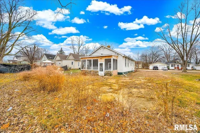 $94,000 | 1722 North Logan Street, Chillicothe, IL 61523