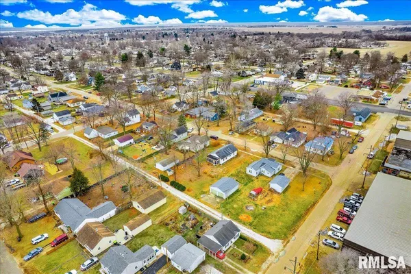 $94,000 | 1722 North Logan Street, Chillicothe, IL 61523