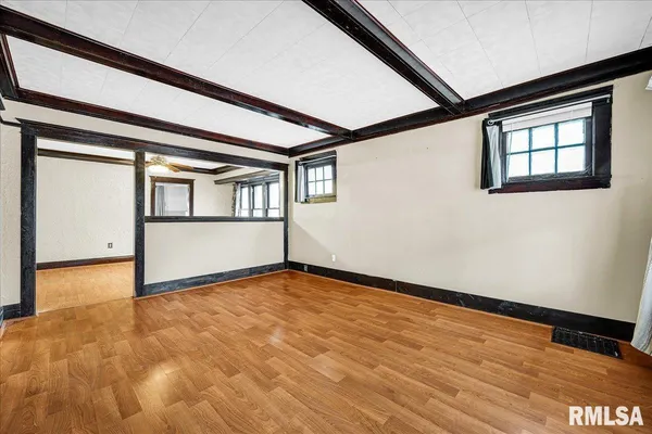 $94,000 | 1722 North Logan Street, Chillicothe, IL 61523