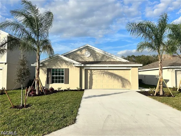 $2,200 | 19872 Green Pasture Road, Lehigh Acres, FL 33974