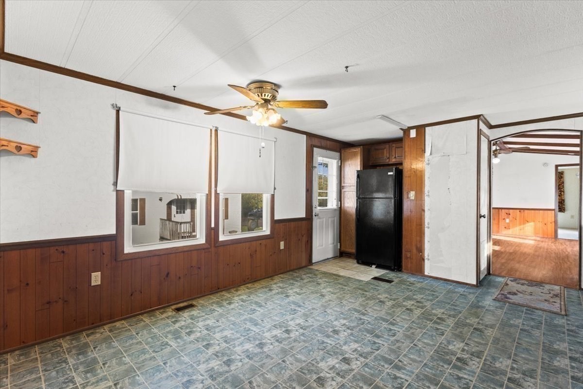 6 Wampanoag Road Taunton, MA 02780 - Photo 10 of 29 Gallery Image 10