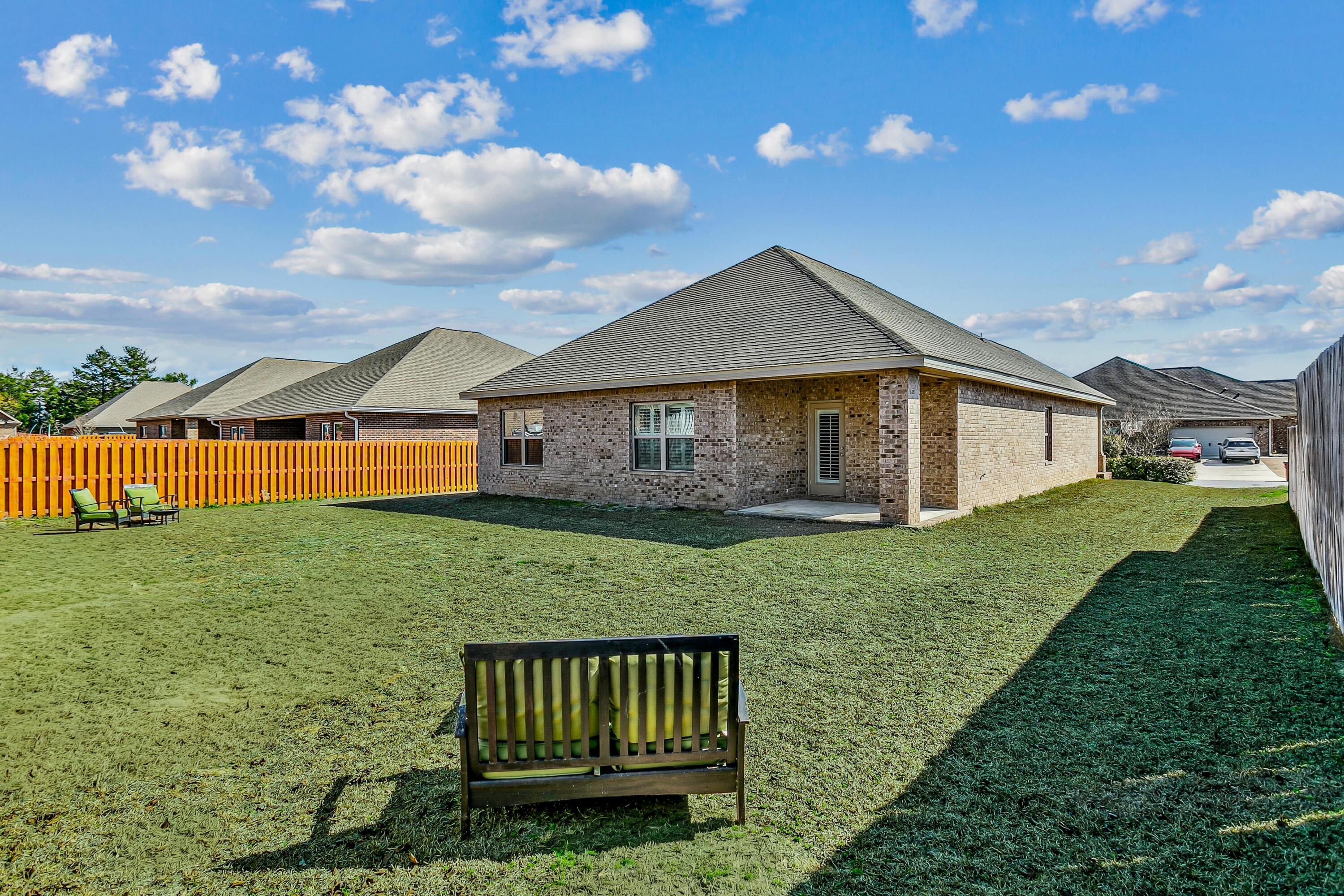 438 Chickadee Street Crestview, FL 32539 - Photo 31 of 40 Large Yard for your landscaping vision!