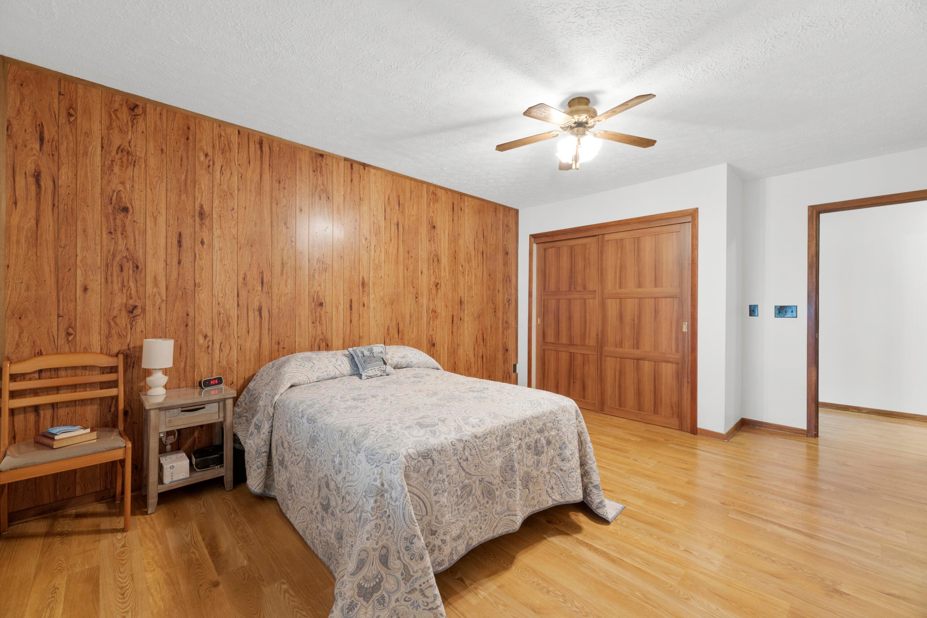 1501 Zuber Road Grove City, OH 43123 - Photo 25 of 51 MAR_5838