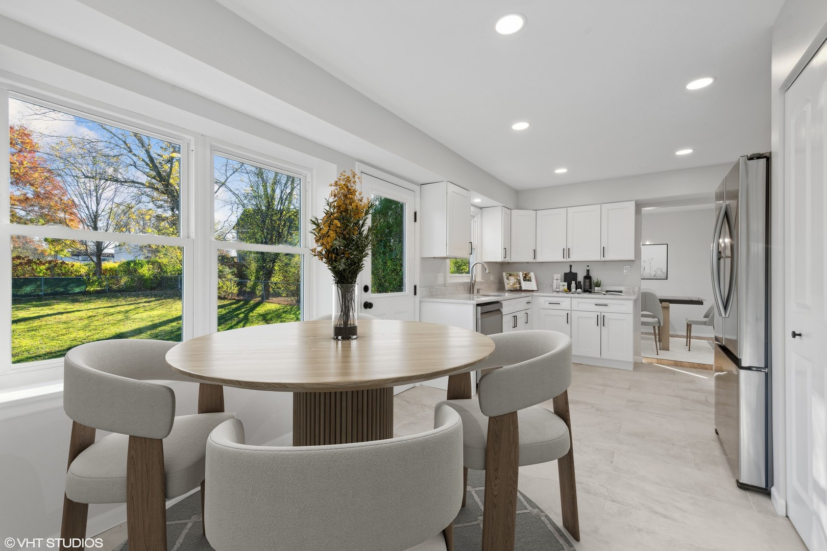 95 Downing Road Buffalo Grove, IL 60089 - Photo 8 of 28 Gallery Image 8