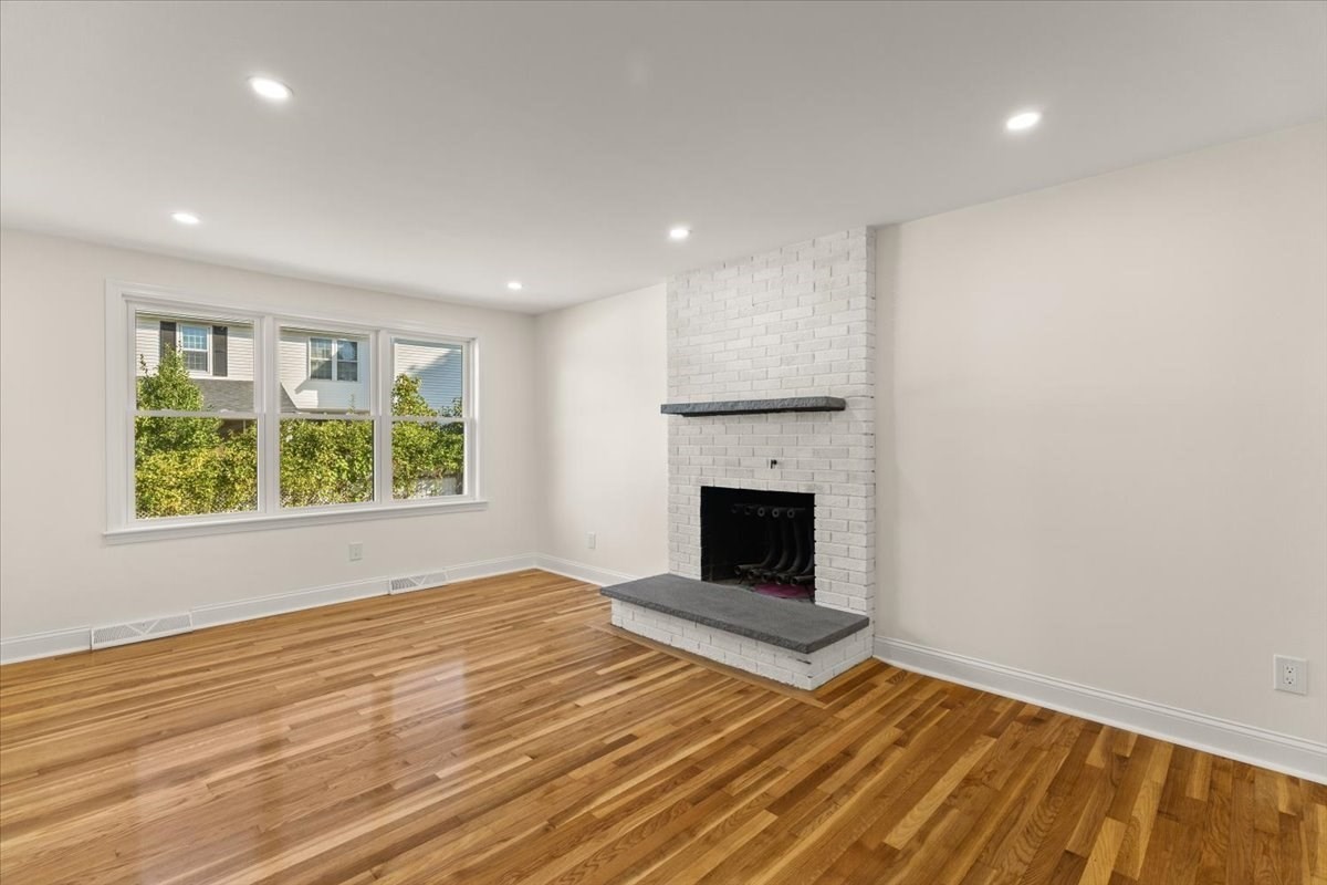 347 Poskus Street Stoughton, MA 02072 - Photo 16 of 34 Gallery Image 16