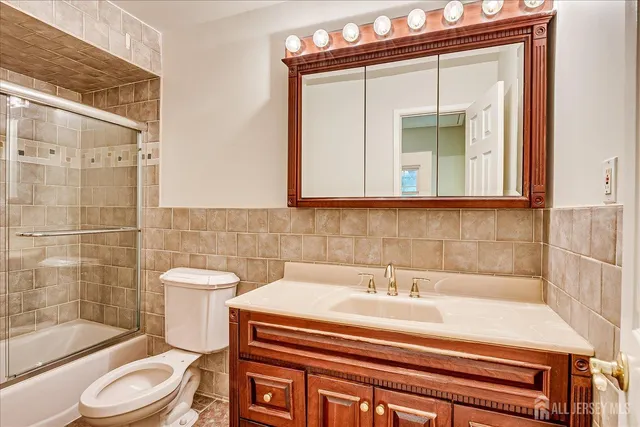 $499,000 | 1 Ardsley Square, Sayreville, NJ 08859