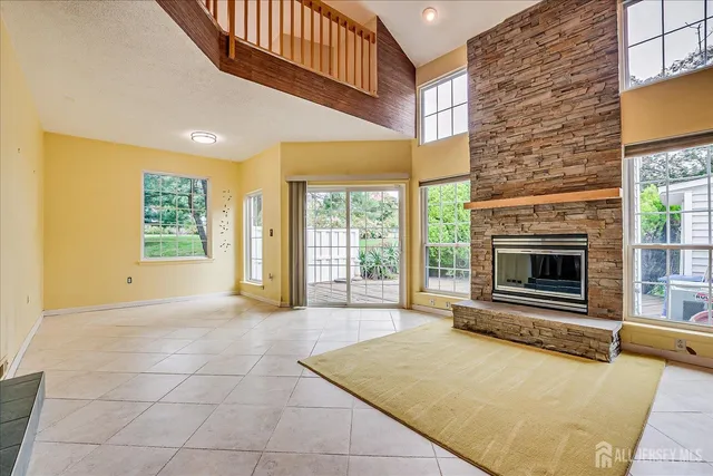 $499,000 | 1 Ardsley Square, Sayreville, NJ 08859