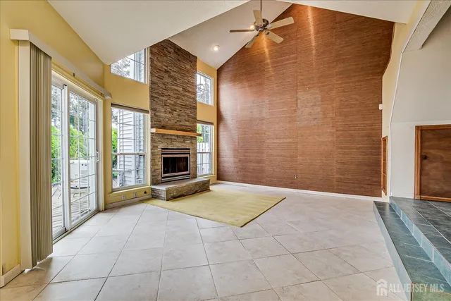 $499,000 | 1 Ardsley Square, Sayreville, NJ 08859